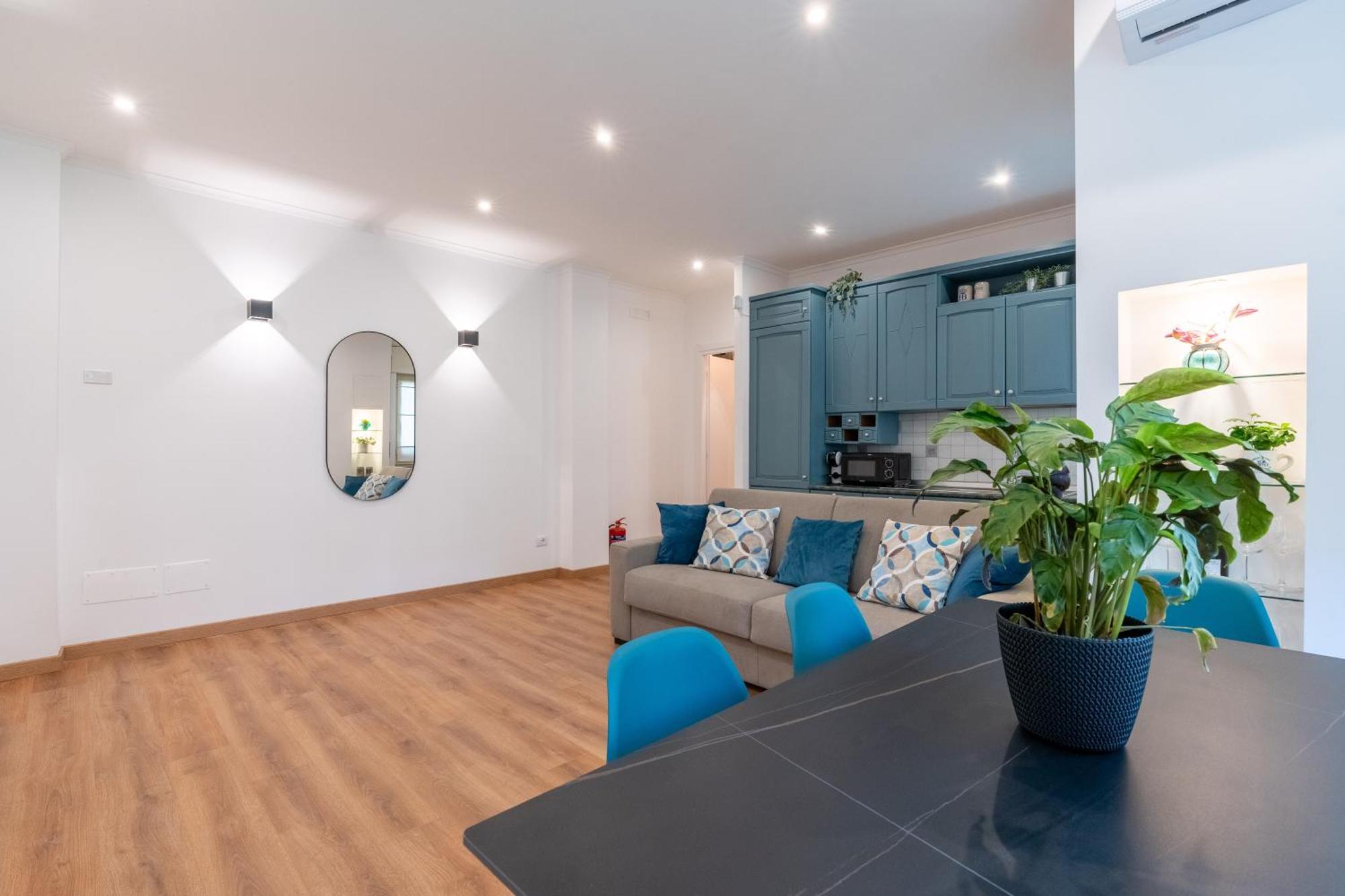 Vatican Oasis - Free Parking, 4-6 Pax, 2 Bedrooms *
