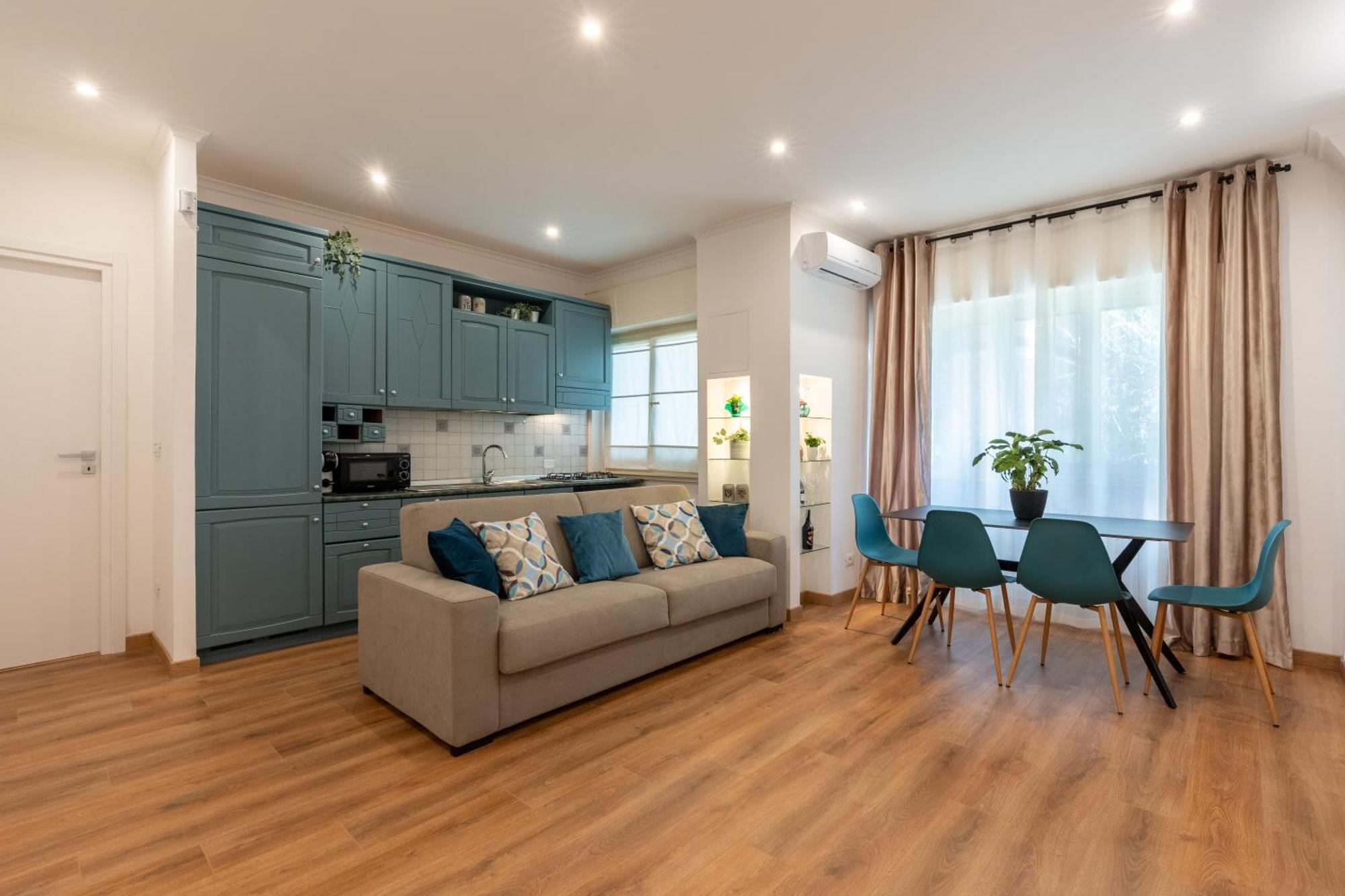 Apartment Vatican Oasis - Free Parking, 4-6 Pax, 2 Bedrooms